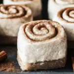 Mini Cinnamon Roll Cheesecakes